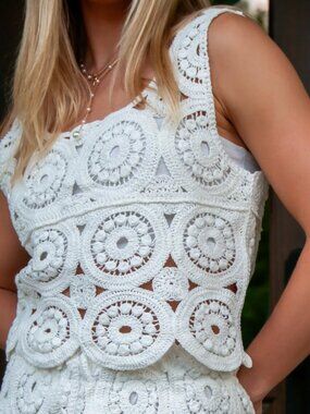 Lumiere White Crochet Tank Top, size Small, NWT